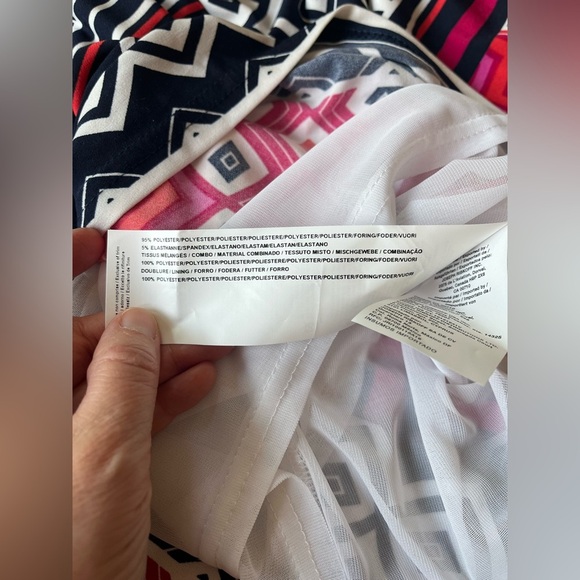 Joseph Ribkoff Women's Dress Geometric Striped Stretch Faux Wrap Sleeveless Sz 8 - Picture 8 of 12